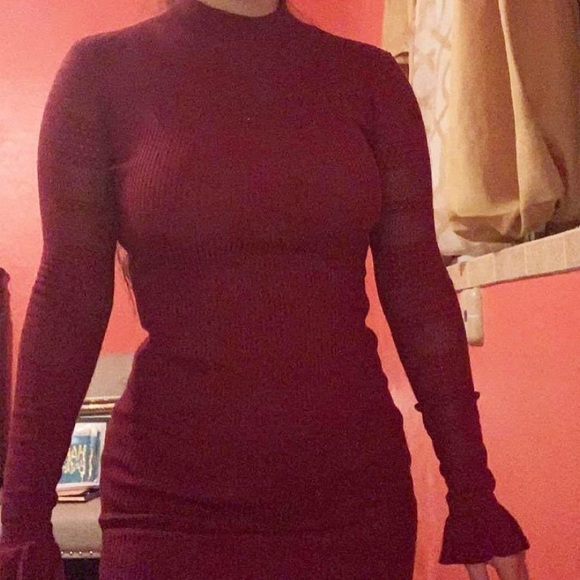 dress - Picture 2 of 2